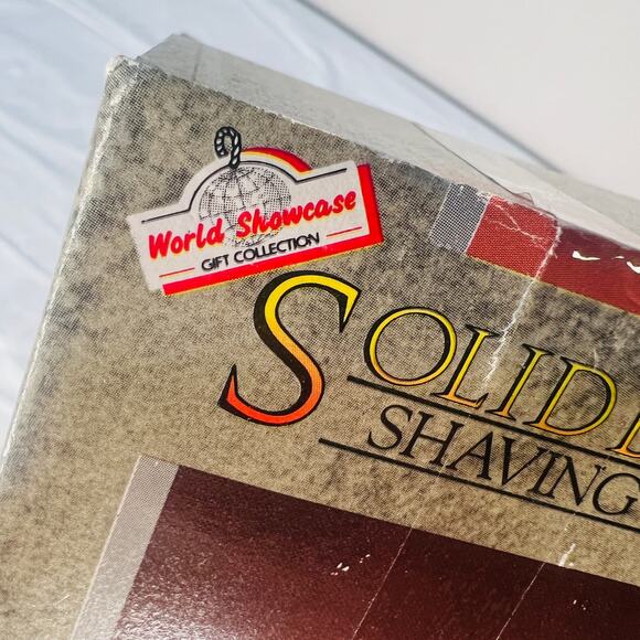 NWT Vintage World Showcase Gift Collection Solid Brass Shaving Set - Picture 5 of 11